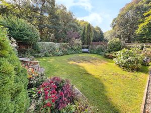 Gardens- click for photo gallery